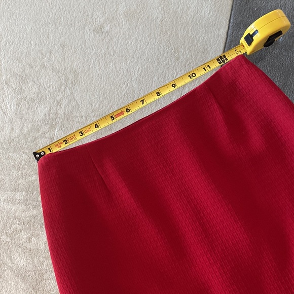 Dana Buchman Jacket & Skirt Ladies Suit - Picture 9 of 13